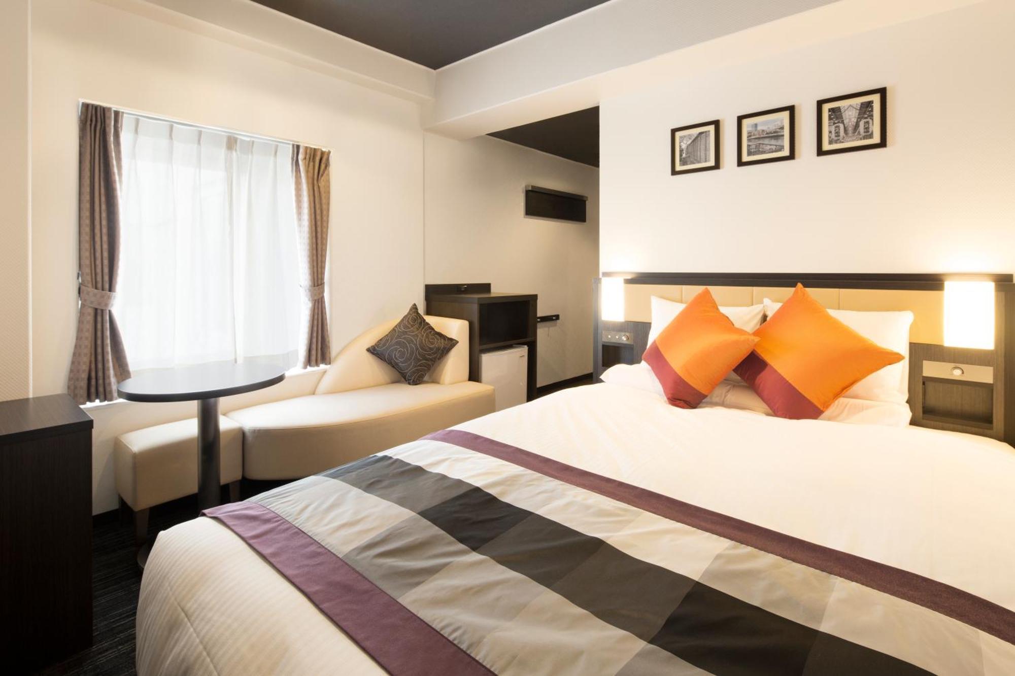 Hotel Mystays Shinsaibashi Osaka Esterno foto